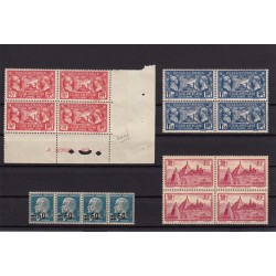 France 1922/1937, Lot de 12 blocs de 4 dont coins datés, neufs ** COTE 275€ TB