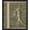 n°130, variété "piquage à cheval", 15c vert-gris, neuf ** sans charnière - SUP n°130, variété "piquage à cheval", 15c vert-gris, neuf ** sans charnière - SUP