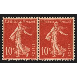 n°135, variété "anneau-lune" tenant à normal, neuf ** sans charnière - TB