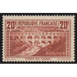 n°262A, Pont du Gard, 20f chaudron-clair, Type I, dentelé 13.5, neuf ** - TB