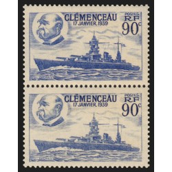 n°425, variété timbre du bas plus clair tenant à normal, neuf ** - SUPERBE