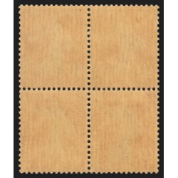 n°194, variété "République Française partielle" tenant à normal, neufs ** SUP