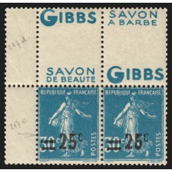 n°217e tenant à n°217d, variété "boucle du 5 fermé" double-publicité Gibbs **/*