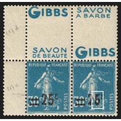 n°217e tenant à n°217d, variété "boucle du 5 fermé" double-publicité Gibbs **/*