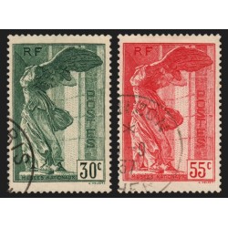n°354/355, Victoire de Samothrace Musée du Louvre, oblitérés - TB