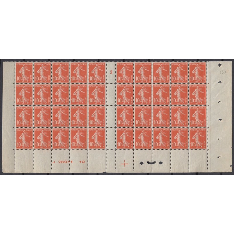 n°138, panneau de 40 avec millésime 3, bas de feuille, neuf ** sans charnière