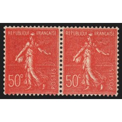 n°199k, variété " c fermé 50° " tenant à normal, neufs * avec charnière - TB