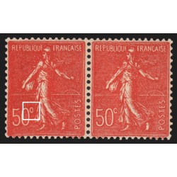 n°199k, variété " c fermé 50° " tenant à normal, neufs * avec charnière - TB