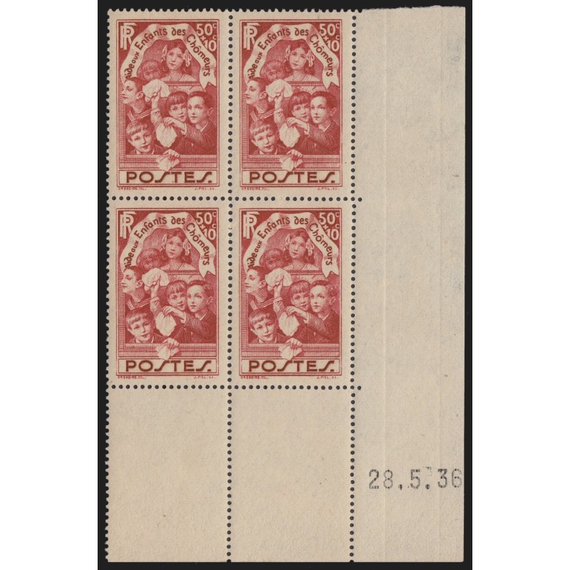 n°312, bloc de quatre coin daté 1936, Enfants de chômeurs, neuf ** - TB