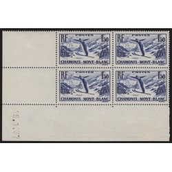 n°334, bloc de quatre coin daté 1937, Ski à Chamonix, neuf **/* - TB