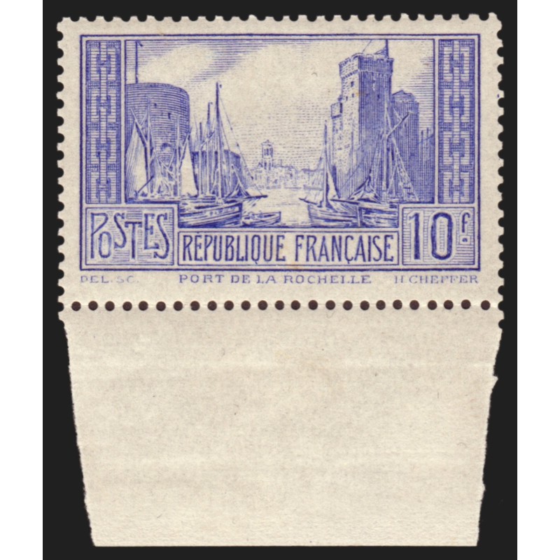n°261b, Port de La Rochelle 10fr outremer pâle, Type I, neuf ** - SUPERBE