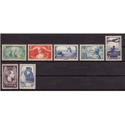 France 1900/1937, Collection neufs * avec trace de charnière COTE +1450€ - TB