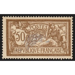 n°120b, variété "centre déplacé", Merson 50c brun-foncé et gris, neuf * - TB