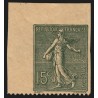 n°130, variété "dentelé sur 1 seul côté" coin de feuille, neuf ** - SUPERBE