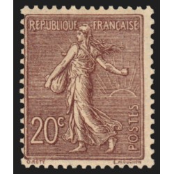 n°131, Semeuse lignée 20c brun-lilas, neuf ** sans charnière - TB
