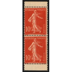 n°135d, paire verticale de carnet, Type I, neuf ** sans charnière - TB