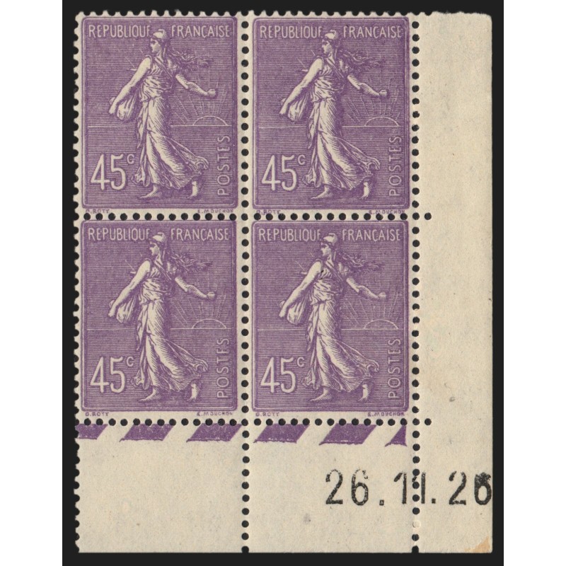 n°197c, coin daté 1926, Semeuse lignée 45c lilas-foncé, neuf ** - SUPERBE