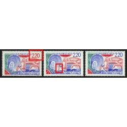 n°2556a + 2556b, variétés "Faciale rouge" + "Au doigt coupé", neufs ** SUPERBE