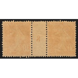 n°141, paire millésime 8, Semeuse 30c orange, neuf * - TB