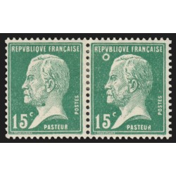 n°171, variété "anneau-lune", Pasteur 15c vert, neuf * avec charnière - SUPERBE