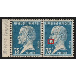 n°177, variété "sans la bouche" tenant à normal, Pasteur 75c bleu, neuf * - SUP