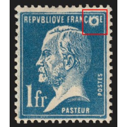 n°177, variété "anneau-lune", Pasteur 1fr bleu, neuf * - SUPERBE