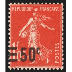 n°225, variété "surcharge à cheval", Semeuse 50c sur 1fr05 vermillon, neuf **