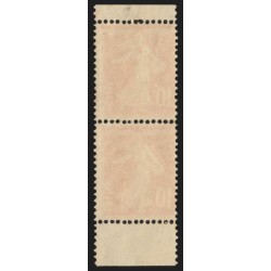 n°138e, paire verticale de carnet, Semeuse 10c rouge, neuf ** sans charnière TB