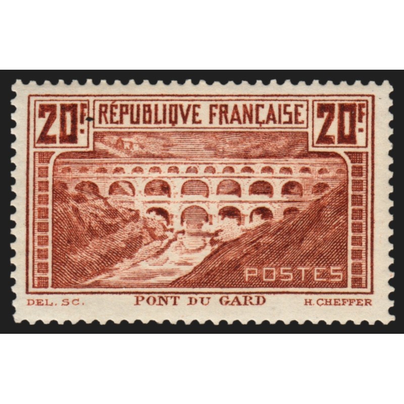 n°262A, Pont du Gard, 20fr chaudron-clair, Type I, dentelé 13.5 quasi ** - TB
