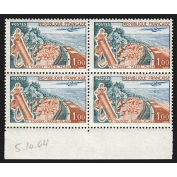 n°1355, variété "Plage bleue" x2 dans un bloc de quatre, neuf ** sans charnière