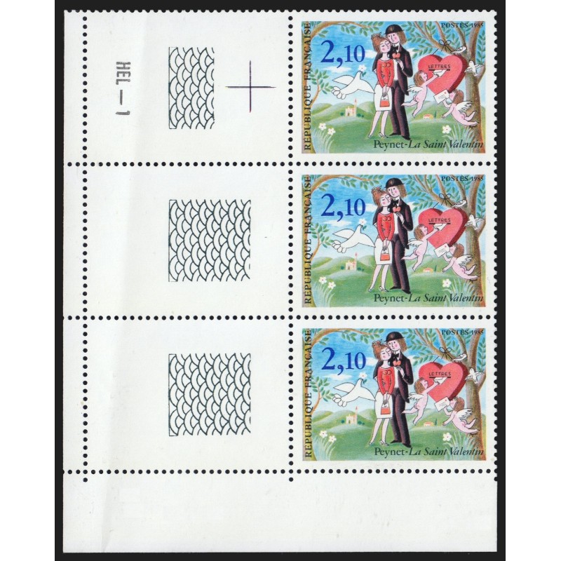 n°2354c, variété "Oiseau dans les arbres" tenant à normal, neuf ** - SUPERBE